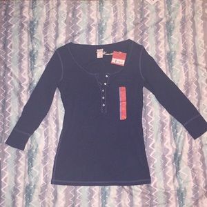 Mossimo 3/4 sleeve Henley in blue large